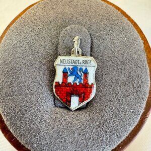 VTG 800 Silver Small Neustadt Shield Shaped Charm Size 0.75'' Length